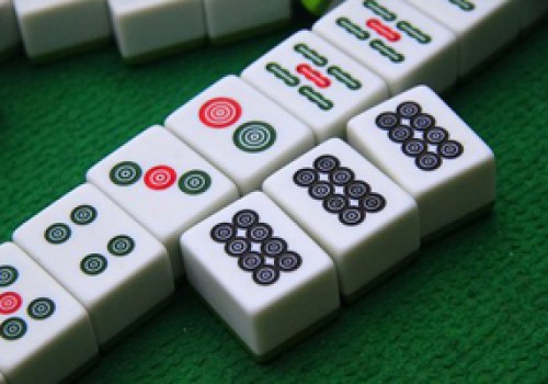 258游戏网潜江麻将地方特色明显， 胡牌要巧用技巧